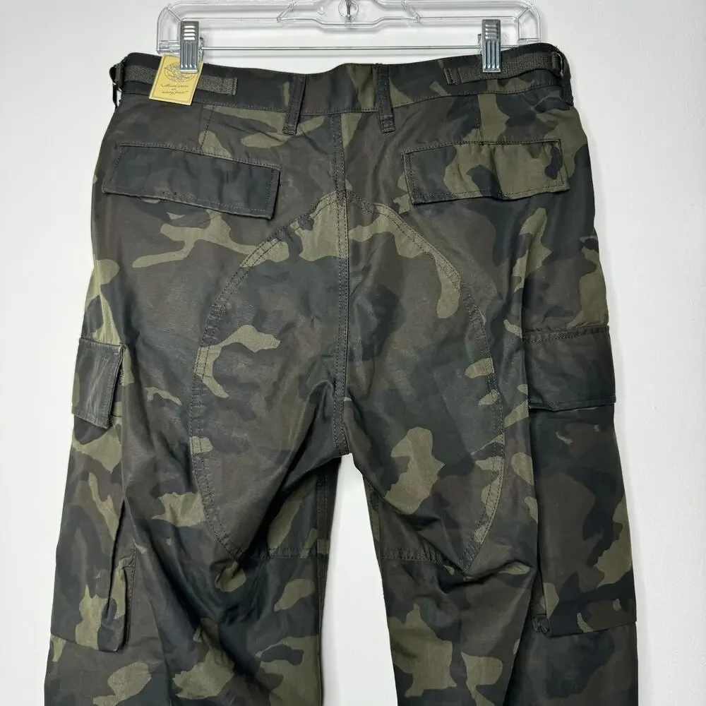 Wallace & Barnes Ripstop Brigade Cargo Pant in Woodland Camo Size 31W 32L